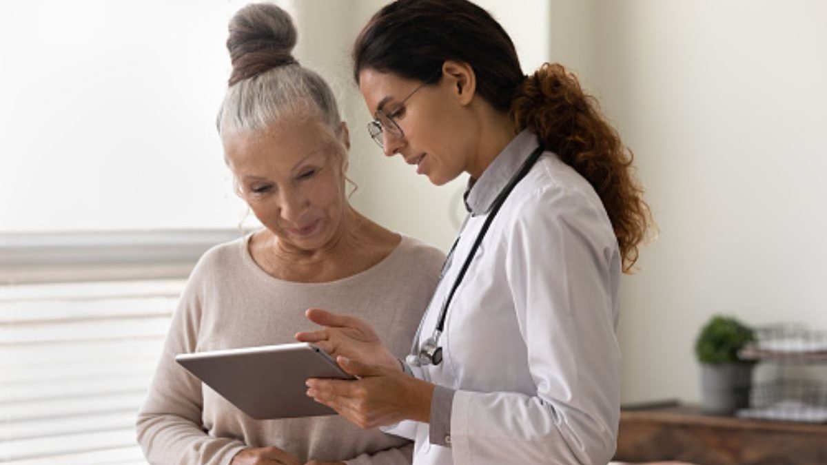 5 Features To Look For In Patient Care Reporting Software