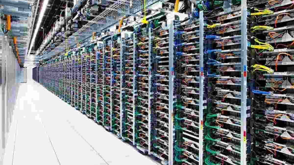 What Is The  Data Centers, And How Do They Work?