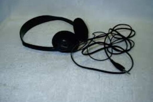 90s Headphones
