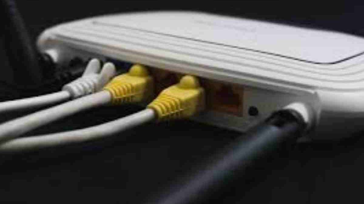 What Is Modem? – Function, Features & Connection Types